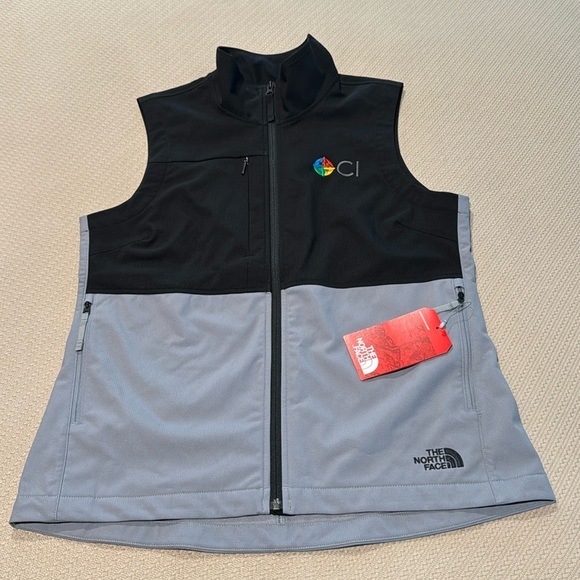 The North Face Jackets & Blazers - The North Face Women’s Vest